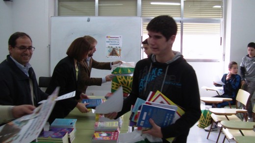 IX_Olimpiada_Matematica_IES_Alonso_Covarrubias_Torrijos2011_00001 IX Olimpiada Matematica - IES Alonso Covarrubias - Torrijos 2011