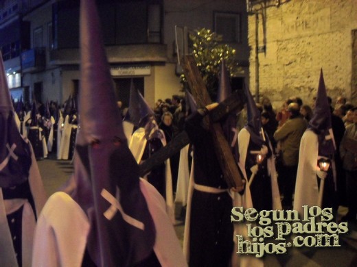 Procesión Jueves Santo - Torrijos 2012 Procesión Jueves Santo - Torrijos 2012